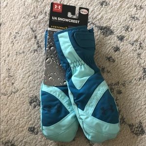 Women’s snow ski gloves